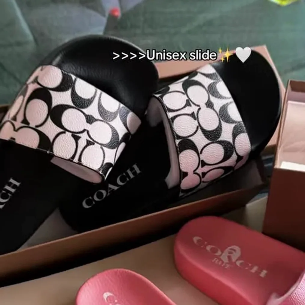 Product image attachment 1 - Gucci Slippers