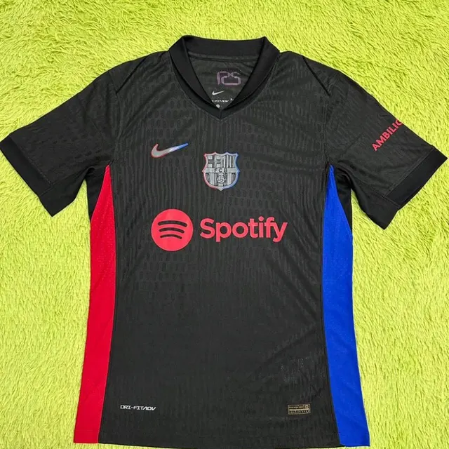 Image de maillots club nouvelle saison