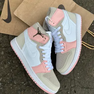 Photo 4 du produit  - Jordan 1 Size : 37-42
