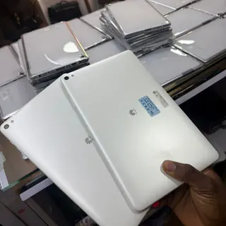 Photo 1 du produit  - Huawei mate tpad - 12" - 64g