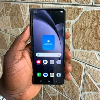Photo 1 du produit  - SAMSUNG ZFOLD5 512G OCCASION- 10/10