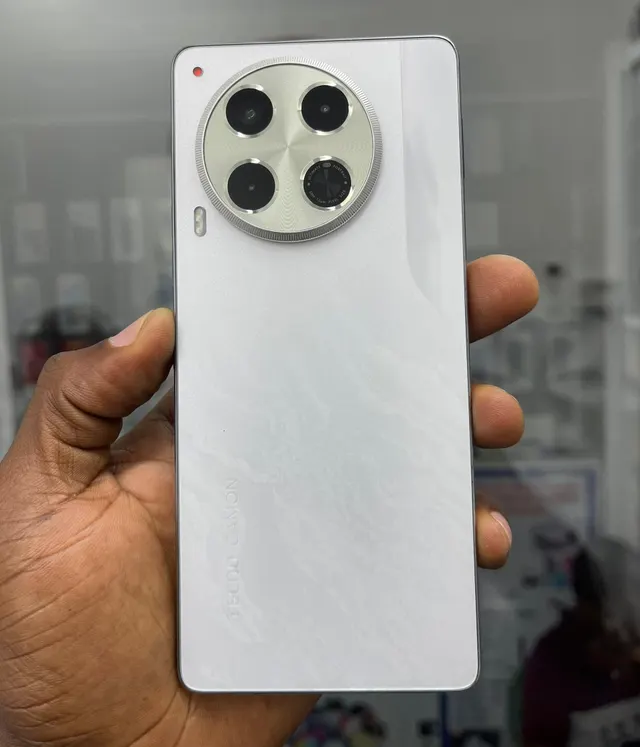 Image of CAMON 30 FAST DEALS 256G