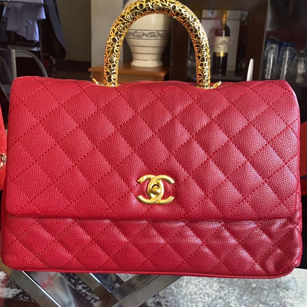 Product image attachment 1 - women's handbag