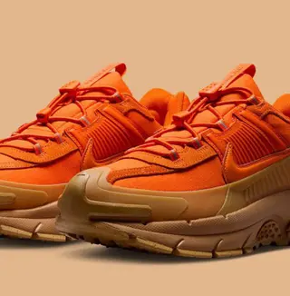 Product image attachment 1 - NIKE ORANGE