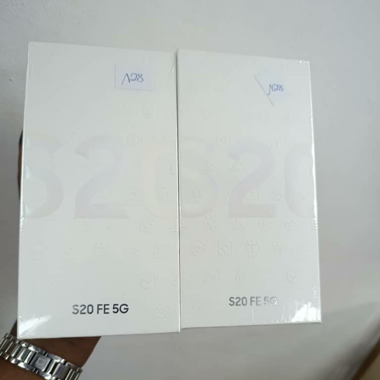 Photo 1 du produit - SAMSUNG GALAXY S20 FE 128G