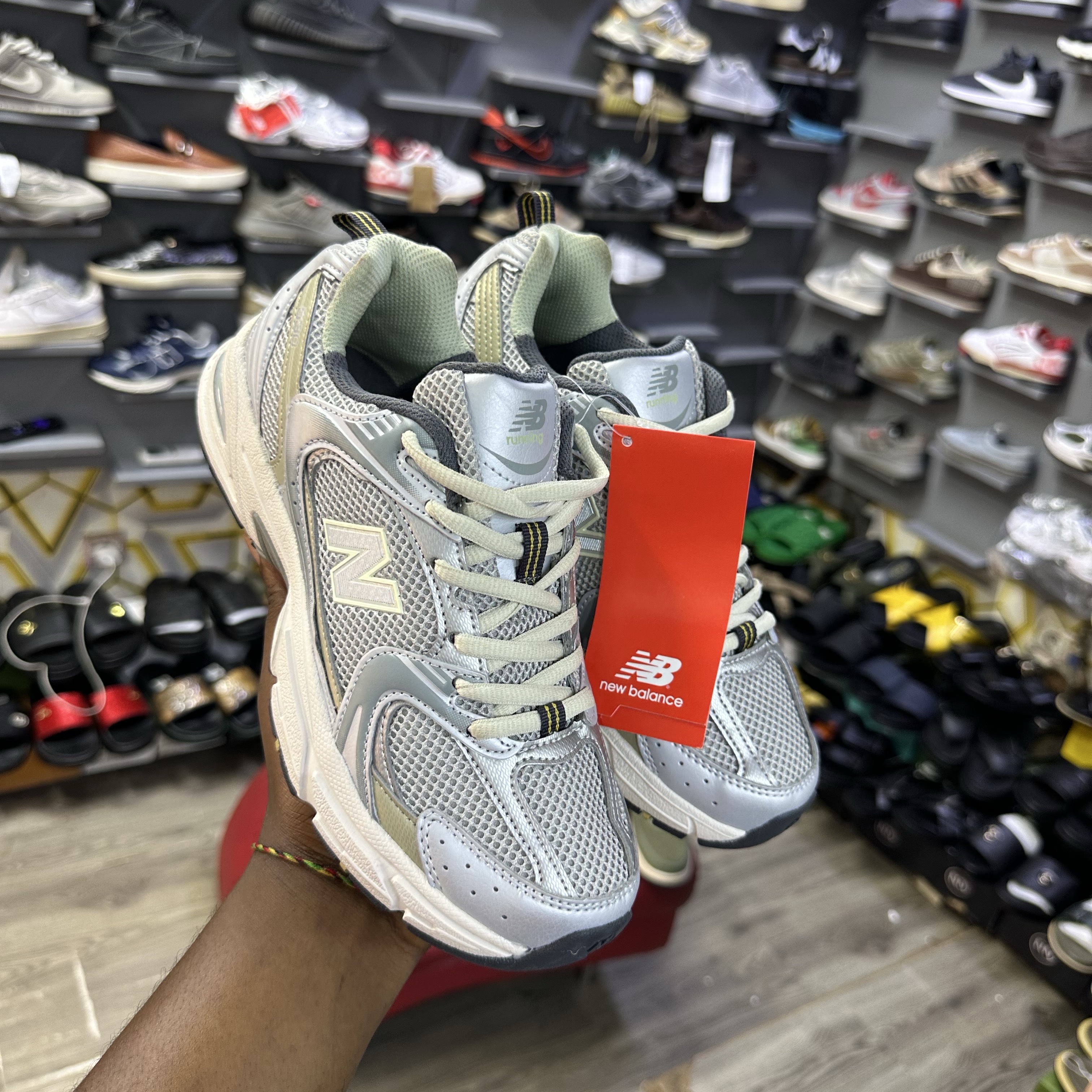 Product image attachment 1 - new balance 530