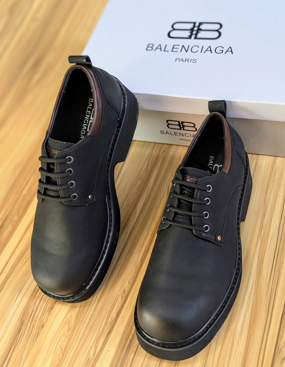 Photo 1 du produit - Balenciaga