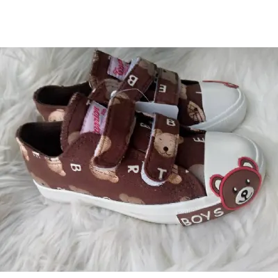 Image de Chaussures Enfant pointure 30-36