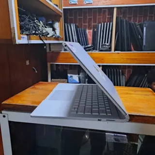 Product image attachment 5 - laptop
