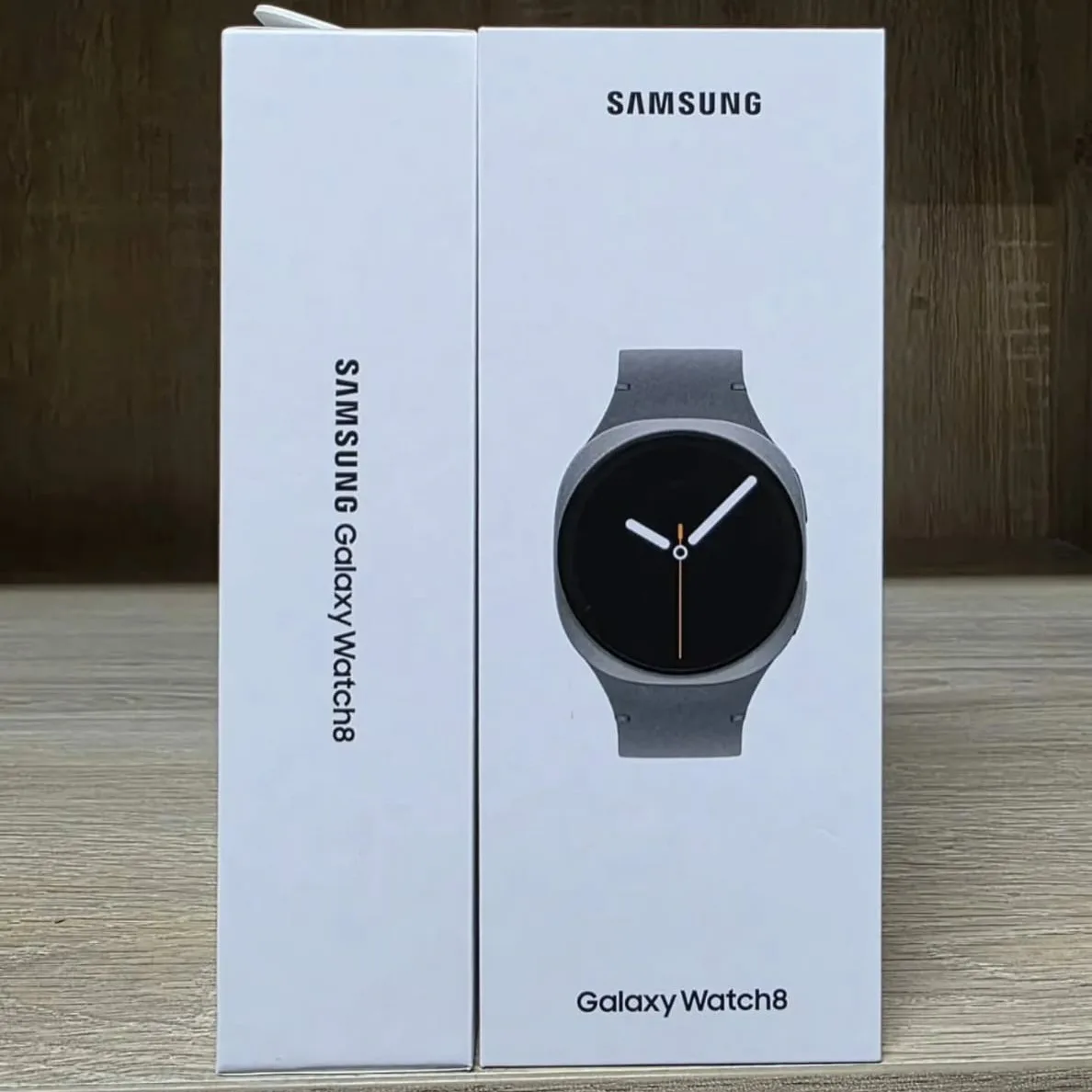 Photo 1 du produit - SAMSUNG GALAXY WATCH 8 - 40MM