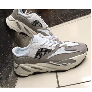 Product image attachment 1 - Yeezy Nike - Grey