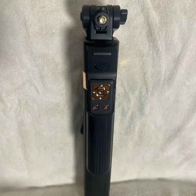Image of TRACKING TRIPOD AUTO FACE 360%