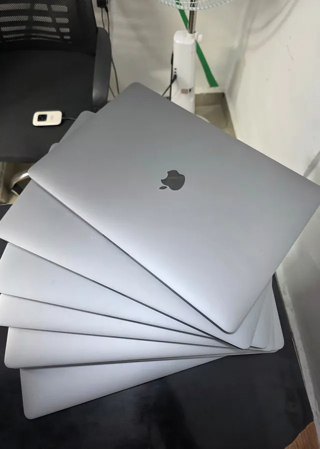 Image de MACBOOK PRO 2019 - I9 - 1 TERA - 32G RAM - 16 INCH