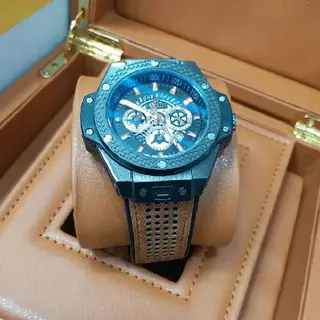 Photo 1 du produit  - Montre de marque hoblot
