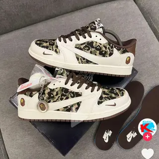 Product image attachment 1 - Nike SB