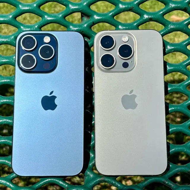 Image de iphone 15 pro 128Gb Canada sim