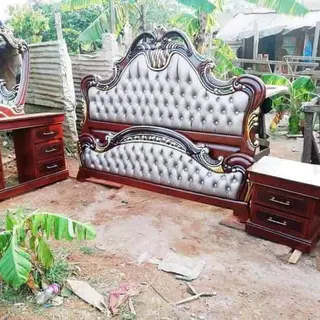 Product image attachment 2 - Royal Bed