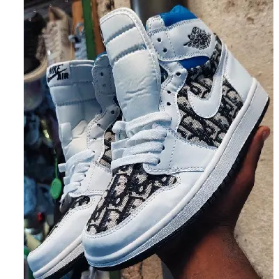 Image de sneaker nike dior