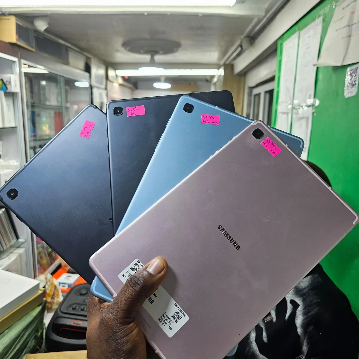 Photo 1 du produit - TABLETTE SAMSUNG GALAXY TAB S6 - WIFI - 64/4