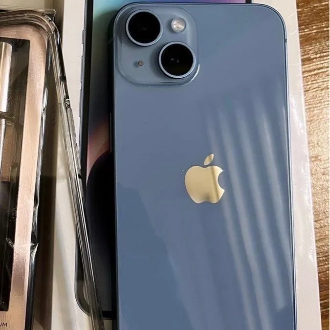 Photo 1 du produit - iPhone 13 128 giga