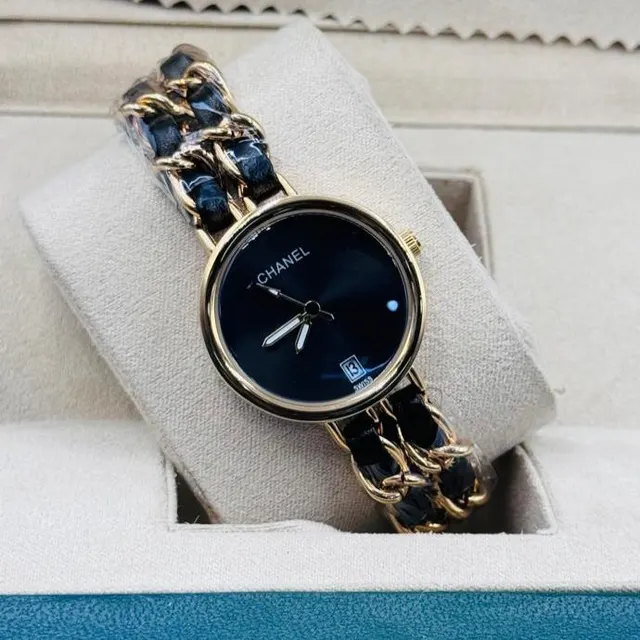 Image of CHANEL watch