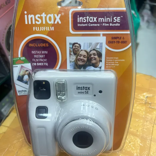 Image of Fuji film appareil photo