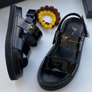 Product image attachment 1 - original sanders
