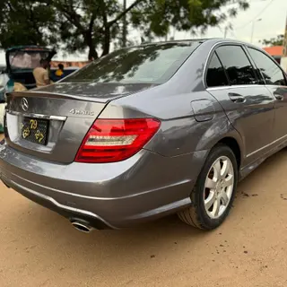 Product image attachment 5 - Mercedes benz classe c