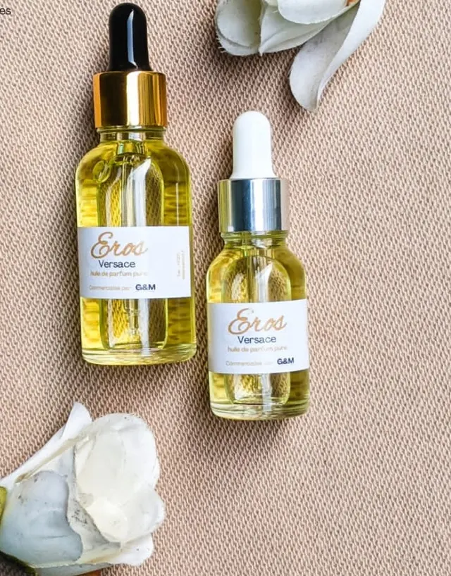 Image de huile de parfum