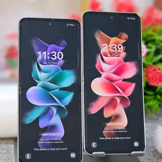 Product image attachment 1 - ZFLIP3 5G 128G
