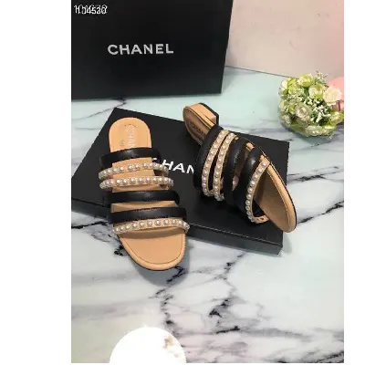 Image de Sandale Chanel pointure 38-42