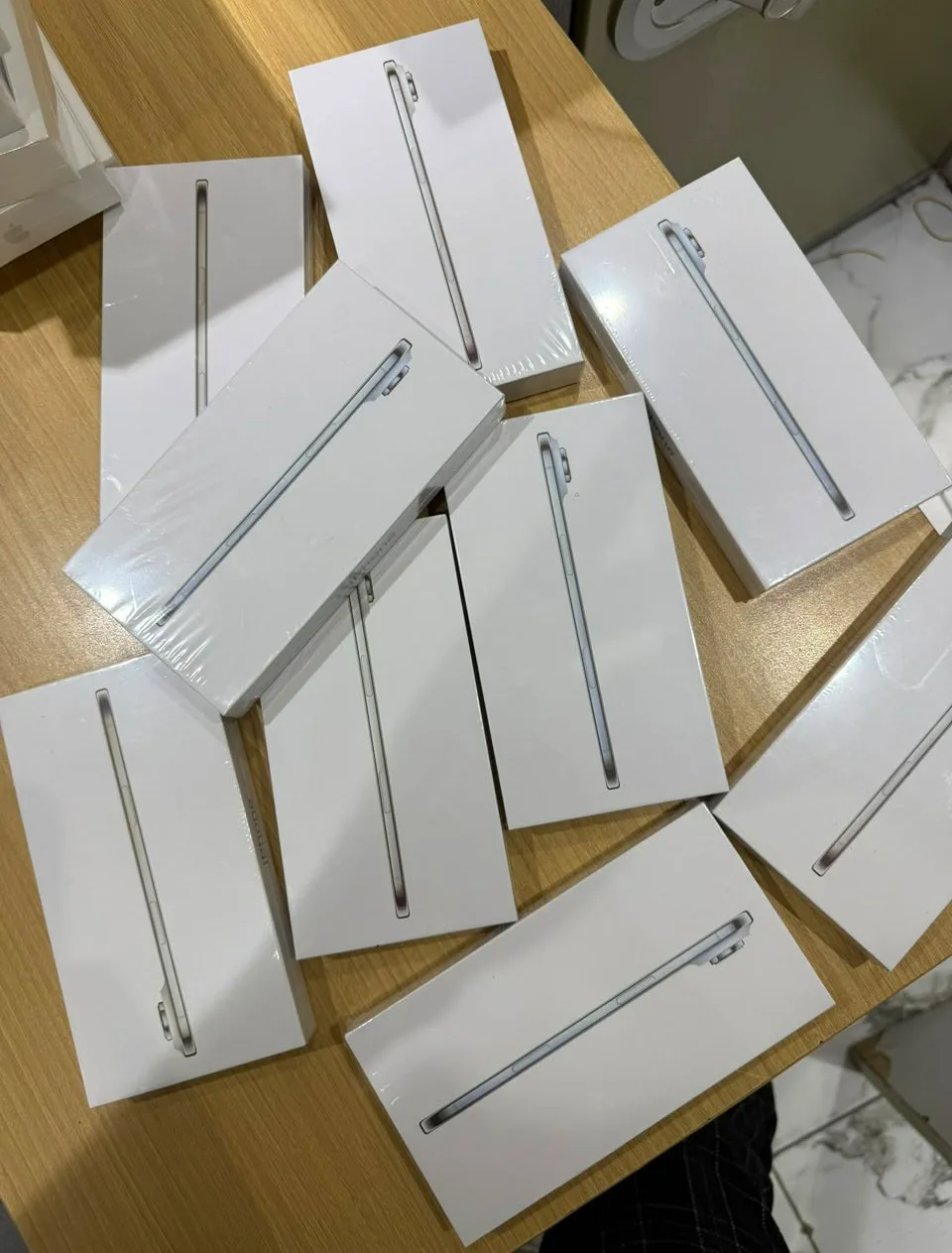 Photo 1 du produit - IPHONE 17 AIR - ESIM - 256G