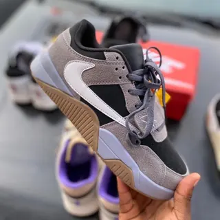 Photo 3 du produit  - TRAVIS SCOTT X JORDAN JUMPMAN JACK 40 - 45