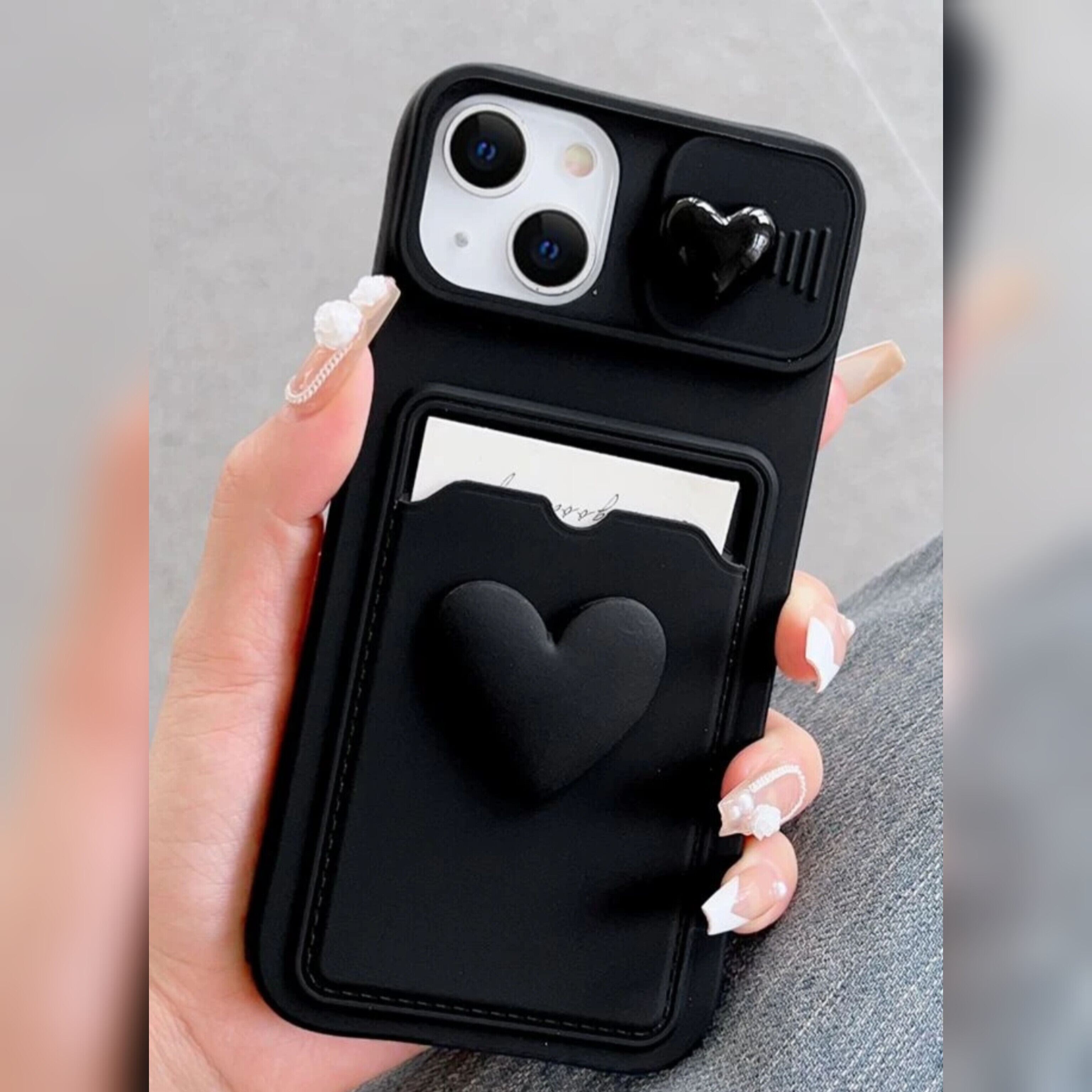 Photo 2 du produit - Coque de téléphone avec fente pour carte et décor de cœur