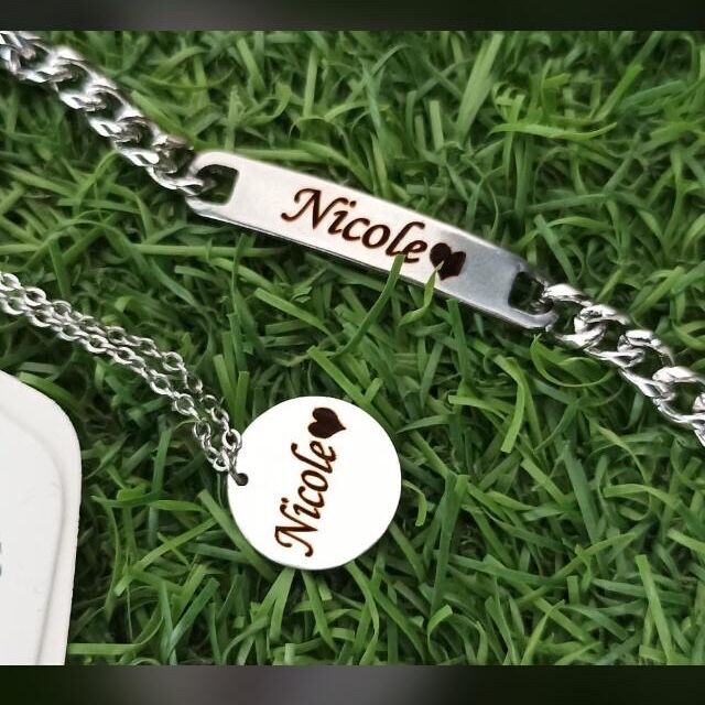 Photo 2 du produit - gommettes avec gravure