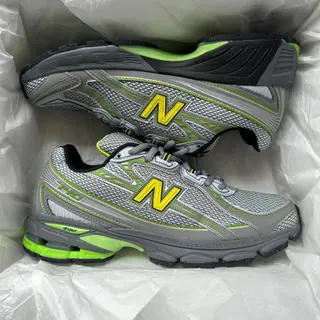 Photo 2 du produit  - New balance 740 40-45