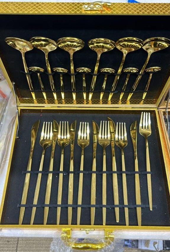 Gold plated spoon sets
