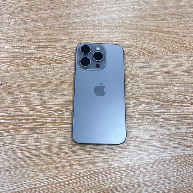 Image of iPhone 15 pro Max 256 giga sealed and open box