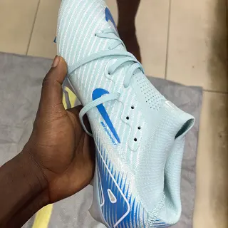Product image attachment 3 - Boots