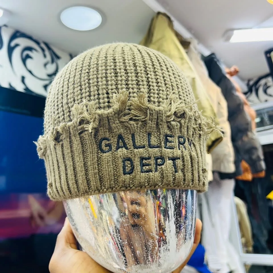 Photo 1 du produit - Bonnet GALLERY DEPT