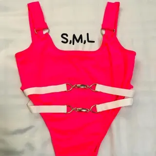 Photo 2 du produit  - Vetement Juste au corps taille S,M,L