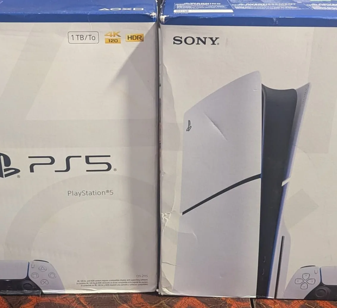 Product image attachment 1 - PlayStation 5 slim standard