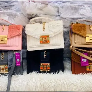 Product image attachment 1 - women's bag